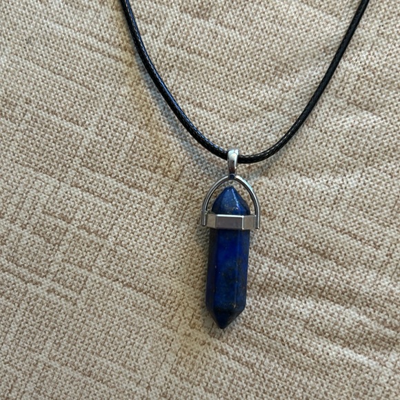 Silvertone wrapped gemstone point pendant on black leather necklace - Picture 2 of 5